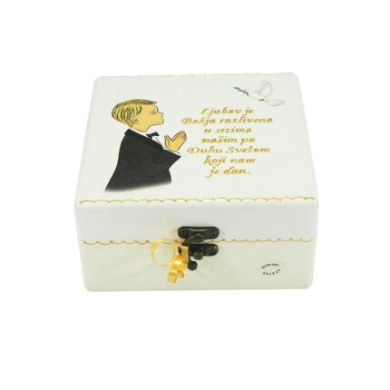 Personalizirana kutija uspomena savršeni je poklon kao uspomena na Sv. Potvrdu