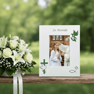 personalizirani okvir za svetu krizmu s rukom pisanim tekstom – unikatni poklon