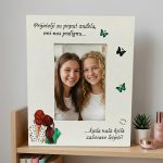 Personalizirani okvir za fotografije s rukom pisanim tekstom – savršen poklon za prijatelje