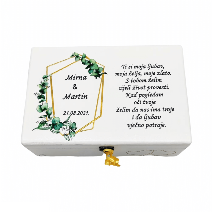 Personalizirana Kutija uspomena poklon je za godišnjicu braka Kutija je ručni rad, nosi rukom pisan i pomno odabran citat baš za osobu kojoj darujete