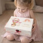 Personalizirana kutija uspomena s imenom – ručni rad za dijete