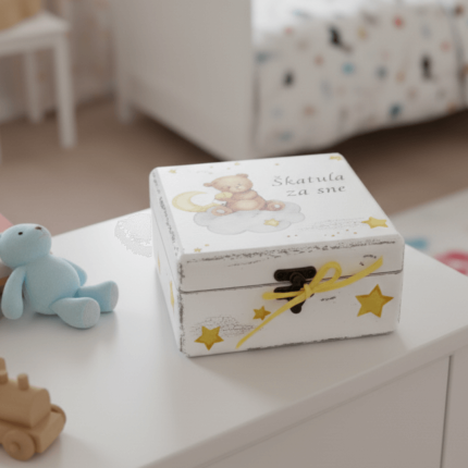 Personalizirana kutija uspomena za dječju sobu s motivom medvjedića i zvjezdicama