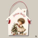 Božićna kućica s djevojčicom i borom – poruka „Sretan Božić