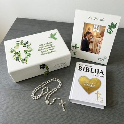 Premium set za krizmu – kutija uspomena s rukom pisanim tekstom, personalizirana Biblija i okvir za fotografiju